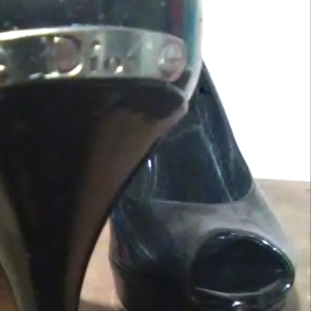 MISS DIOR platform heels